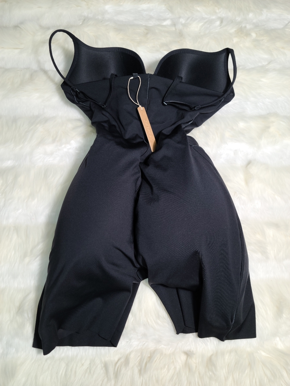 SKIMS Ultimate Body Butt And Hip Pad Mid Thigh Body Suit Black Onyx Large NEW - Picture 2 of 7